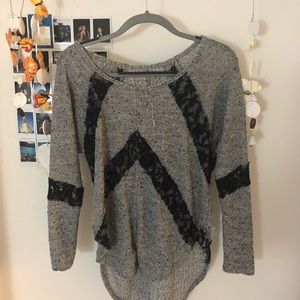 Long-sleeve Free People gray top with lace